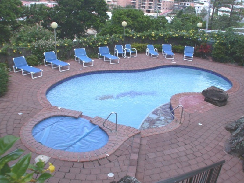 8/23 Garrick Street, Coolangatta QLD 4225