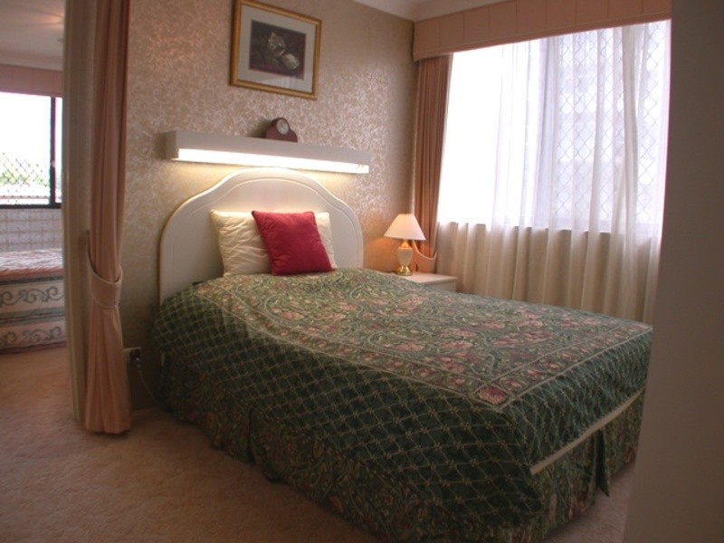 8/23 Garrick Street, Coolangatta QLD 4225