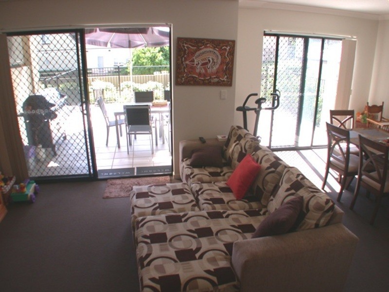 3/111 Golden Four Drive, Bilinga QLD 4225