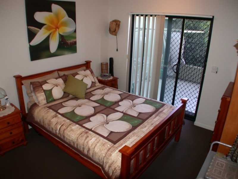 3/111 Golden Four Drive, Bilinga QLD 4225