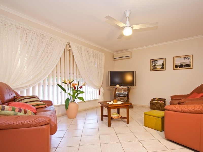 1/32 Birkdale Court, Banora Point NSW 2486