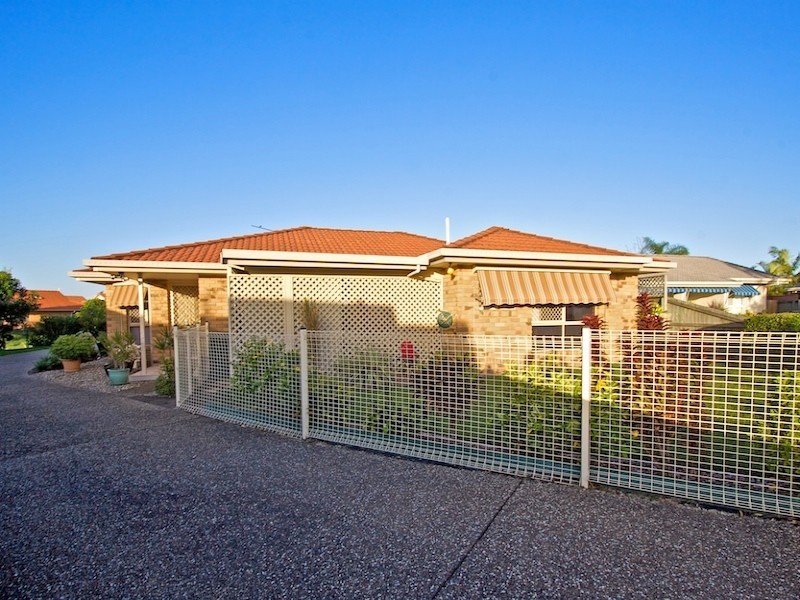 1/32 Birkdale Court, Banora Point NSW 2486
