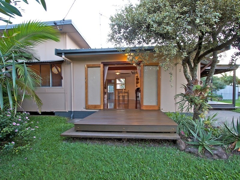 9 Floral Avenue, Tweed Heads South NSW 2486