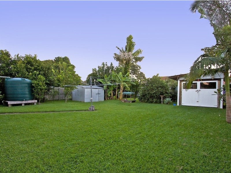 9 Floral Avenue, Tweed Heads South NSW 2486