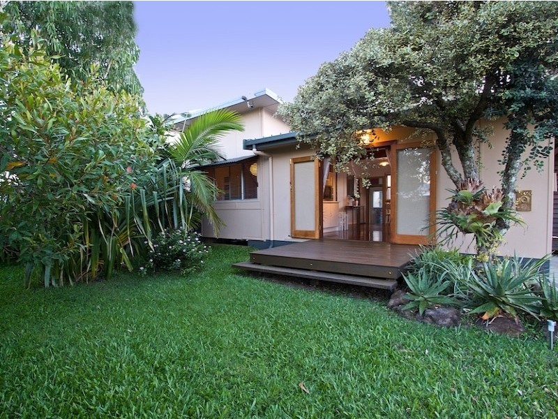 9 Floral Avenue, Tweed Heads South NSW 2486