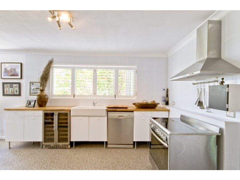 26 Ocean Grove, Currumbin QLD 4223