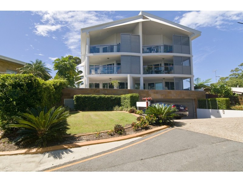 2/50 Rutledge Street, Coolangatta QLD 4225