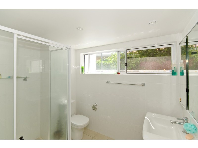 2/50 Rutledge Street, Coolangatta QLD 4225