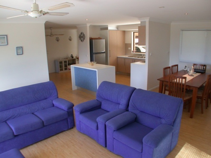 84 Ash Drive, Banora Point NSW 2486