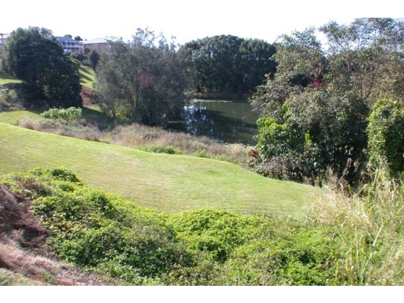 84 Ash Drive, Banora Point NSW 2486