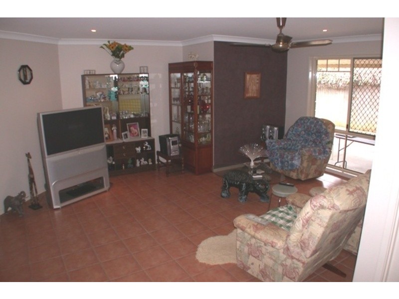 26 Clonakilty Close, Banora Point NSW 2486