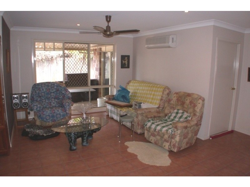 26 Clonakilty Close, Banora Point NSW 2486