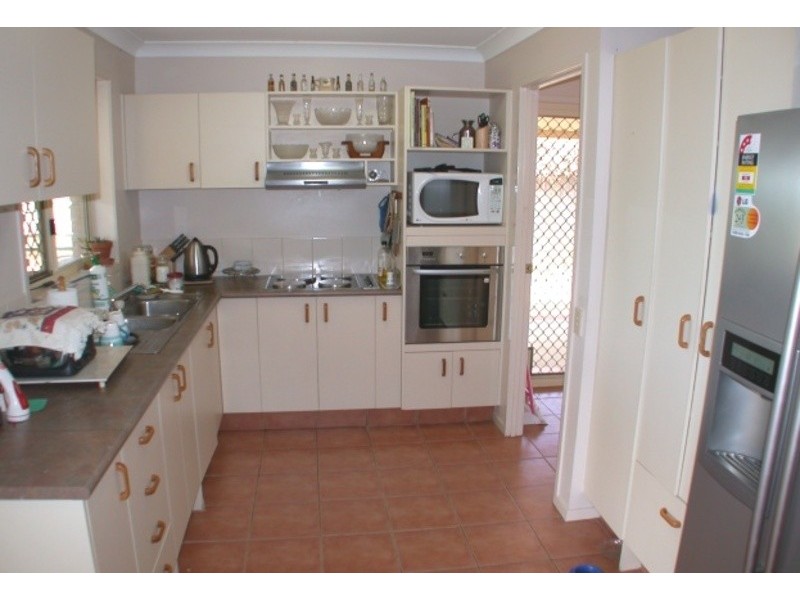 26 Clonakilty Close, Banora Point NSW 2486