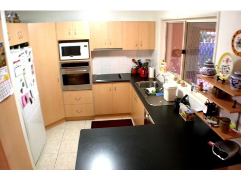 2/13 Kildare Drive, Banora Point NSW 2486