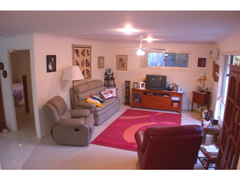 2/13 Kildare Drive, Banora Point NSW 2486