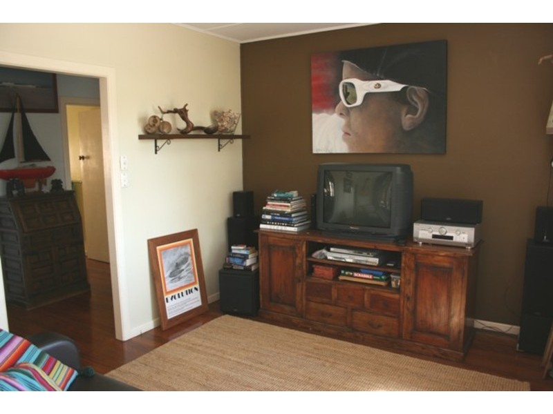 56 Ballow Street, Coolangatta QLD 4225