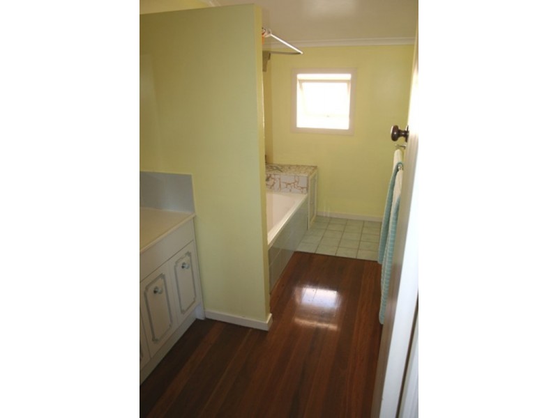 56 Ballow Street, Coolangatta QLD 4225