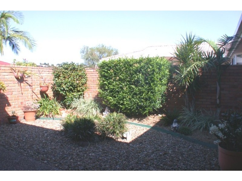 2/14 Golf View Court, Banora Point NSW 2486