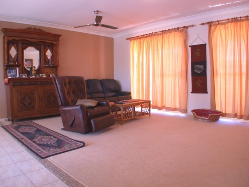 11 Walsh Street, Chinderah NSW 2487