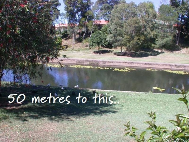 8/2 Macleay Court, Banora Point NSW 2486