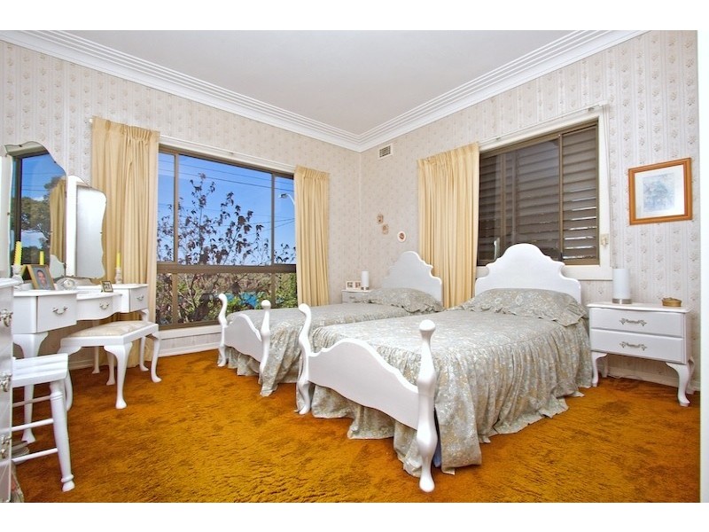 33 Kennedy Drive, Tweed Heads NSW 2485