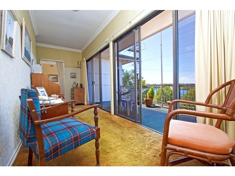 33 Kennedy Drive, Tweed Heads NSW 2485