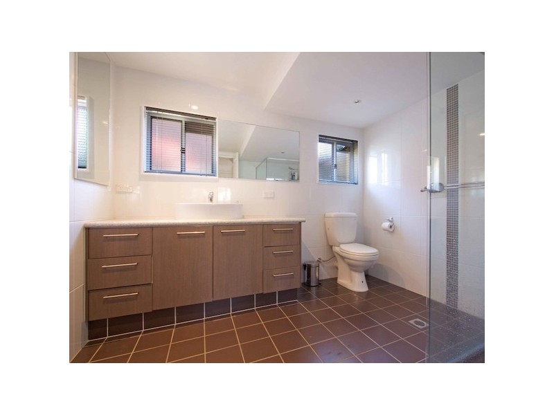 69 Laura Street, Banora Point NSW 2486