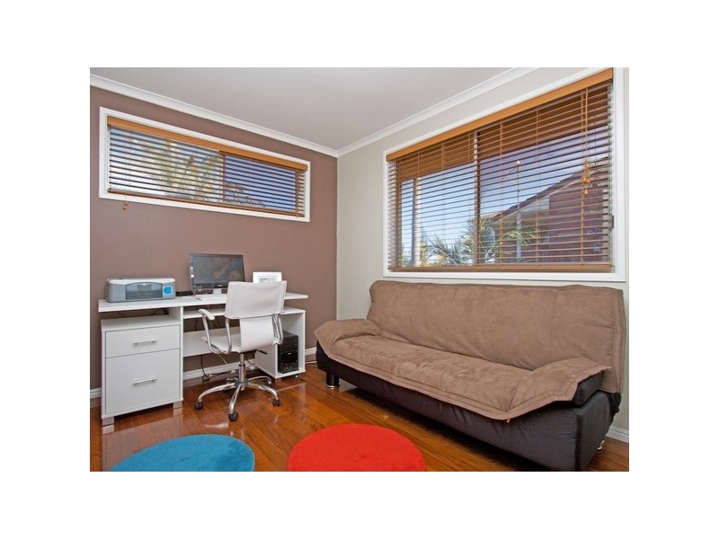 69 Laura Street, Banora Point NSW 2486