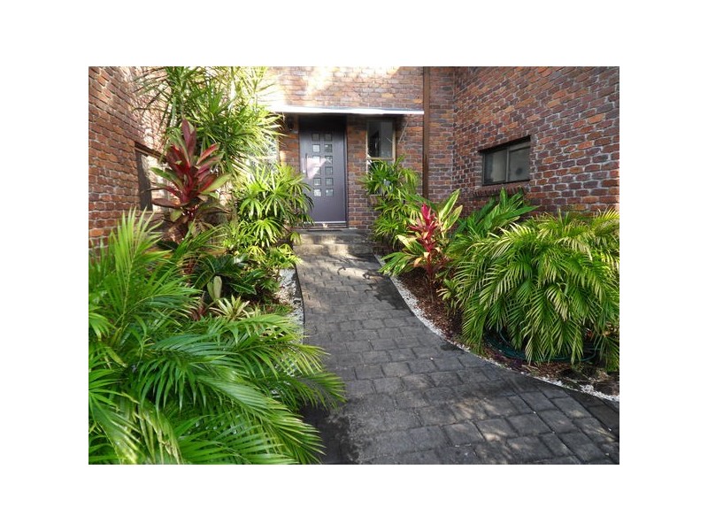 34 Elsie Street, Banora Point NSW 2486