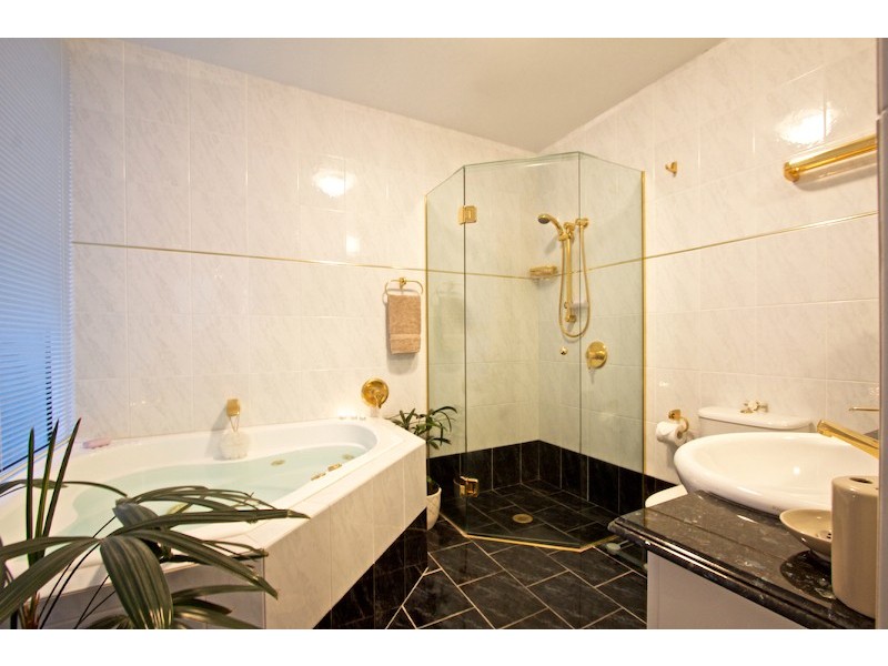 P1/4-6 Eden Avenue, Coolangatta QLD 4225