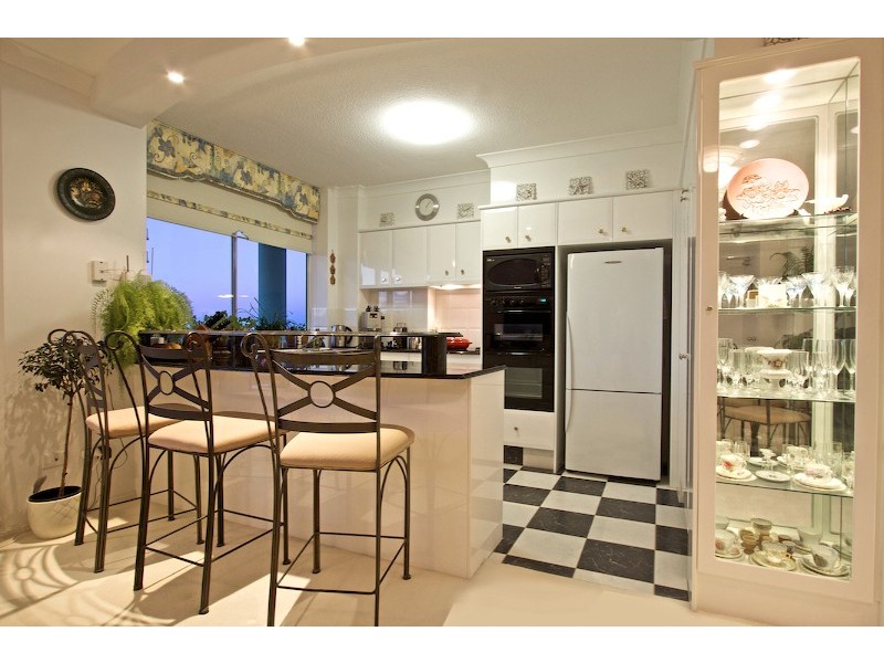 P1/4-6 Eden Avenue, Coolangatta QLD 4225