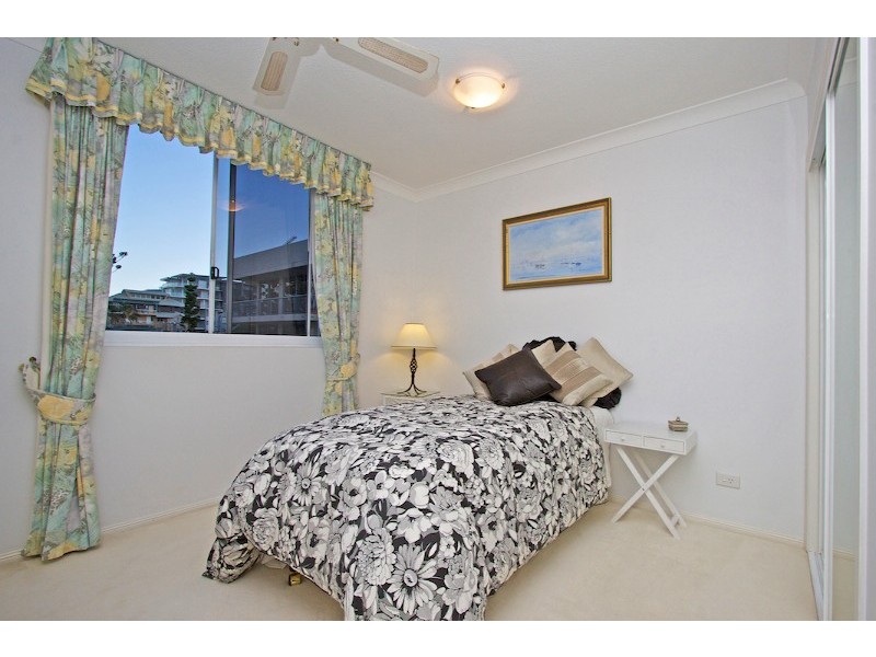 P1/4-6 Eden Avenue, Coolangatta QLD 4225