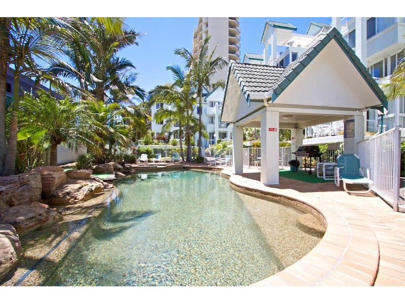 4/243 Boundary Street, Coolangatta QLD 4225
