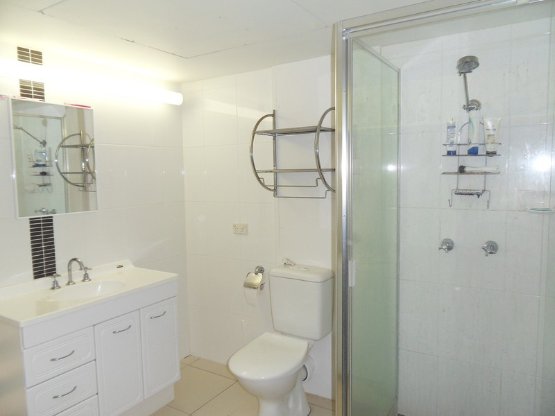 3/144 Pacific Parade, Bilinga QLD 4225