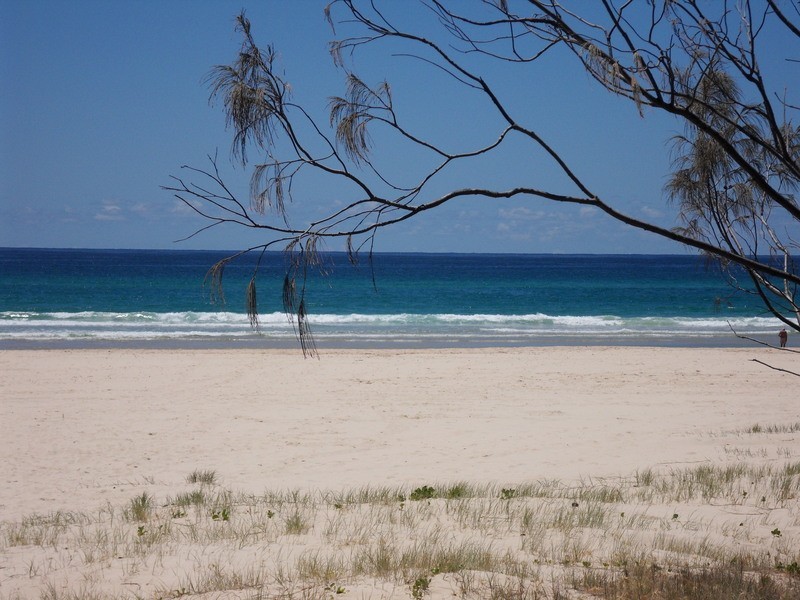 3/144 Pacific Parade, Bilinga QLD 4225
