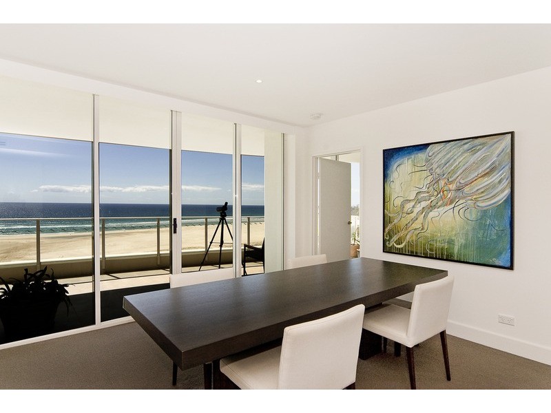 1002/2 Creek Street, Kirra QLD 4225