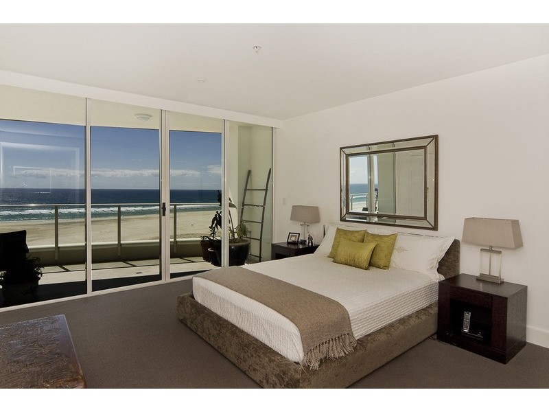 1002/2 Creek Street, Kirra QLD 4225