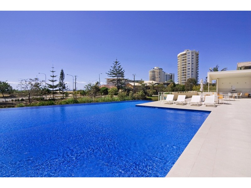 1002/2 Creek Street, Kirra QLD 4225