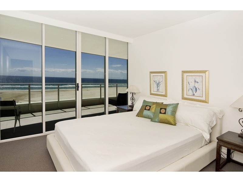 1002/2 Creek Street, Kirra QLD 4225