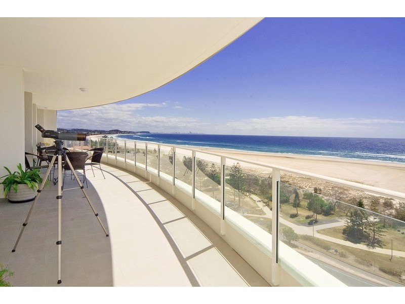 1002/2 Creek Street, Kirra QLD 4225