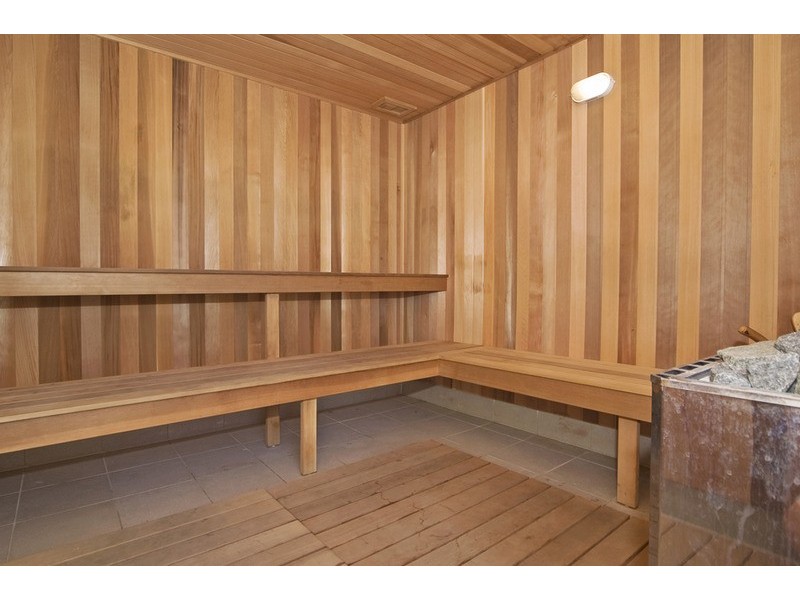 1002/2 Creek Street, Kirra QLD 4225