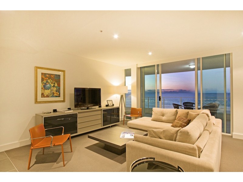 1002/2 Creek Street, Kirra QLD 4225