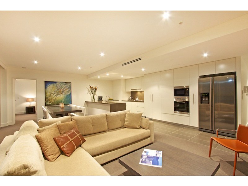 1002/2 Creek Street, Kirra QLD 4225