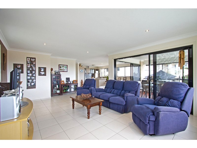 36 Shamrock Avenue, Banora Point NSW 2486