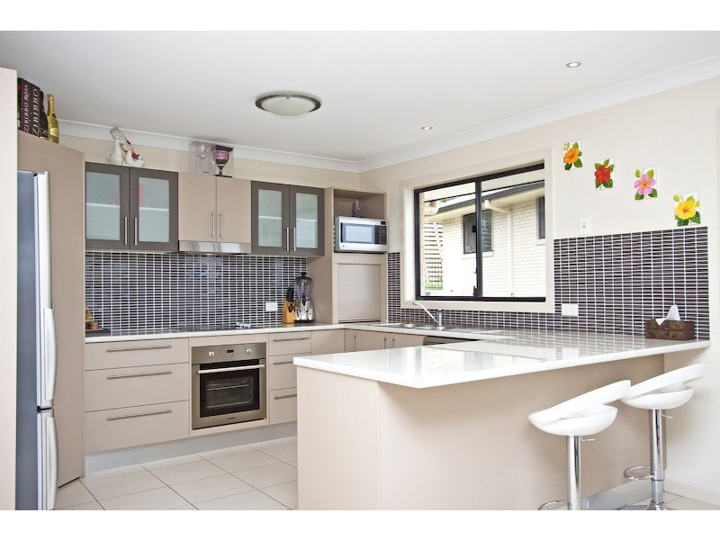 36 Shamrock Avenue, Banora Point NSW 2486