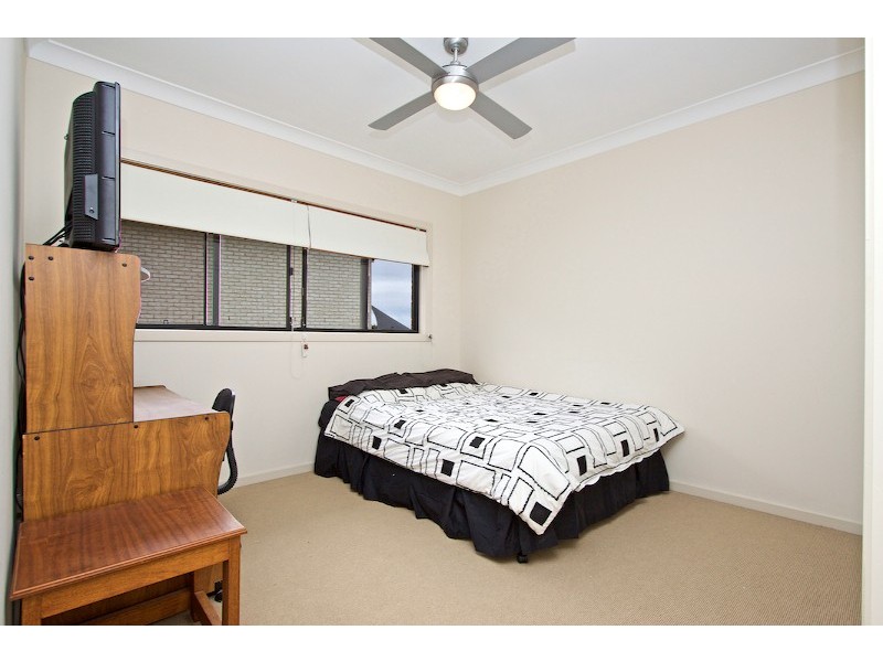 36 Shamrock Avenue, Banora Point NSW 2486