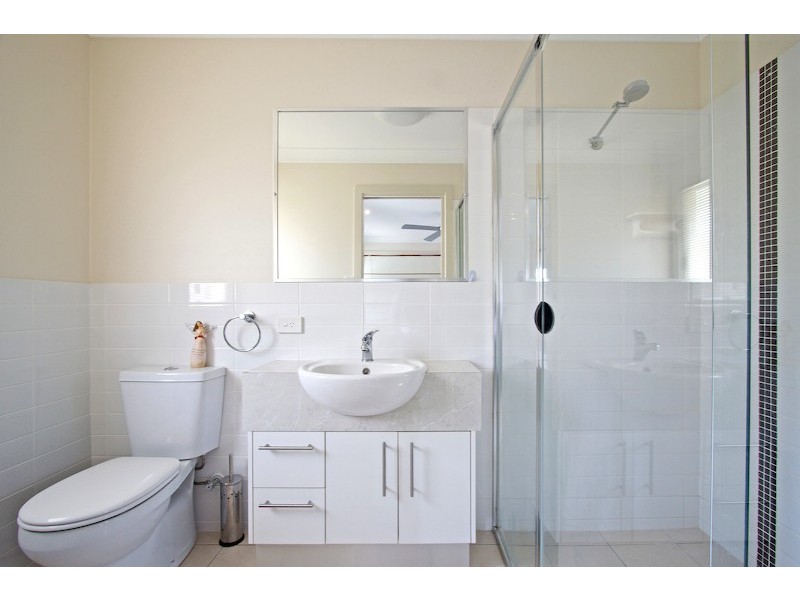 36 Shamrock Avenue, Banora Point NSW 2486