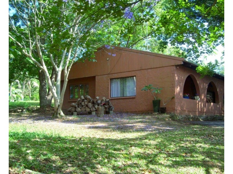 8 Urliup Road, Bilambil NSW 2486