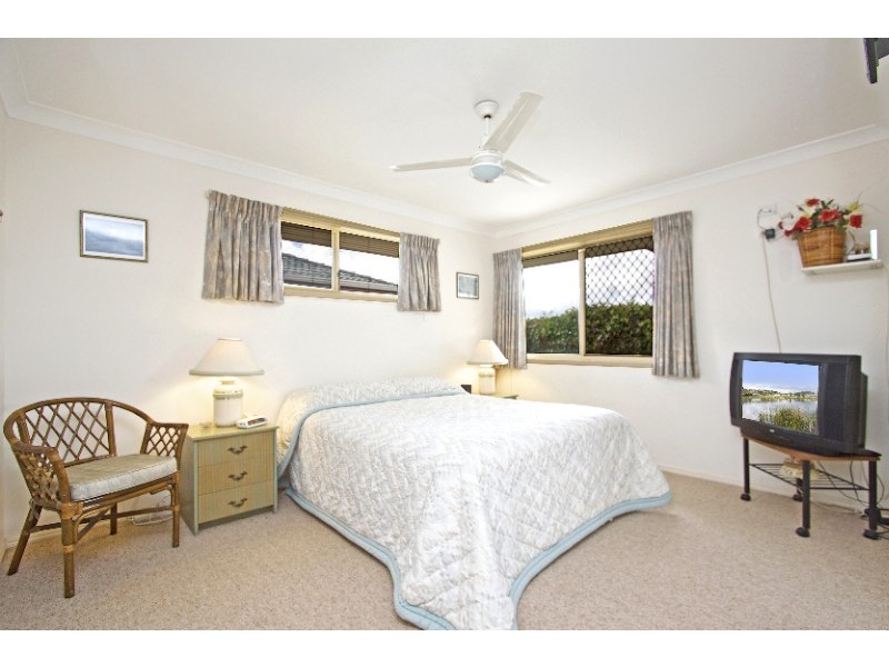 12 Kimberley Circuit, Banora Point NSW 2486