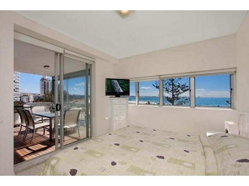 5/128 Marine Parade, Coolangatta QLD 4225
